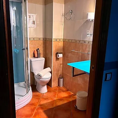 Casa De La Fuente 2*