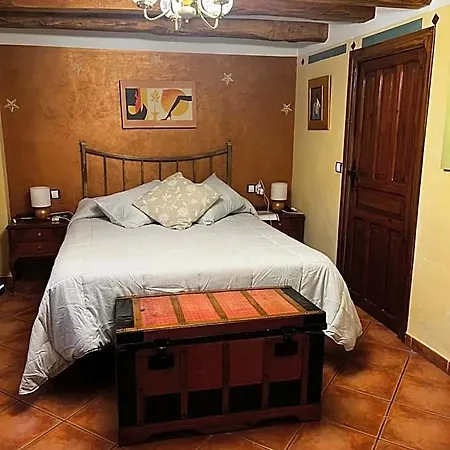 Casa De La Fuente
