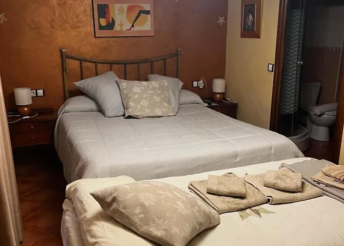 Hotel Casa De La Fuente 2*