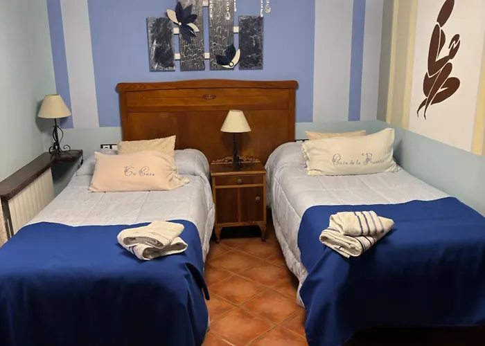 Casa De La Fuente 2*